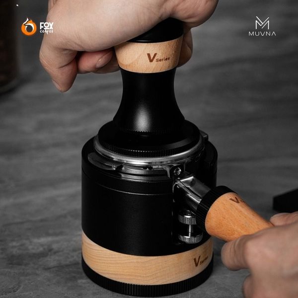 Giá Đỡ Tay Cầm Pha Cà Phê 58mm V-series MUVNA | Coffee Portafilter Holder Tamping Station
