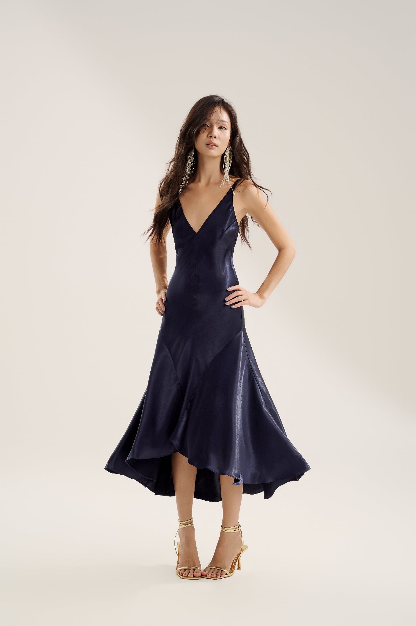 Canna Dress | Đầm Lụa Dáng Xoè