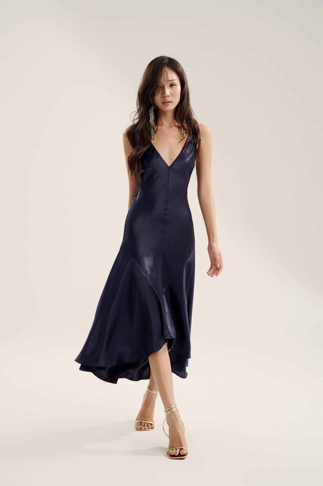 Canna Dress | Đầm Lụa Dáng Xoè