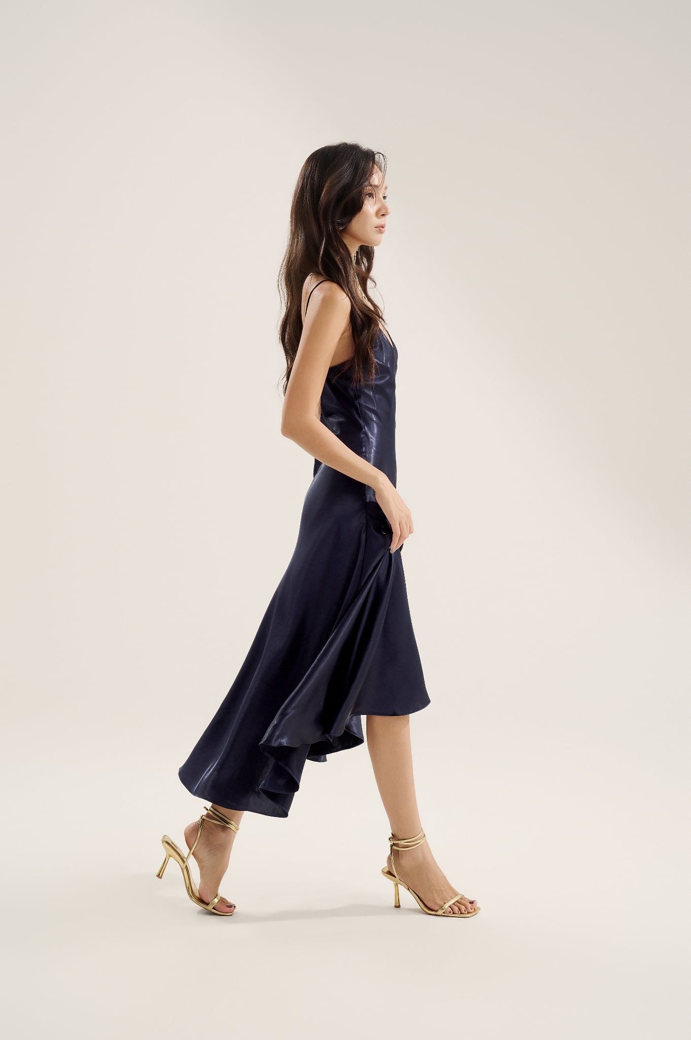 Canna Dress | Đầm Lụa Dáng Xoè