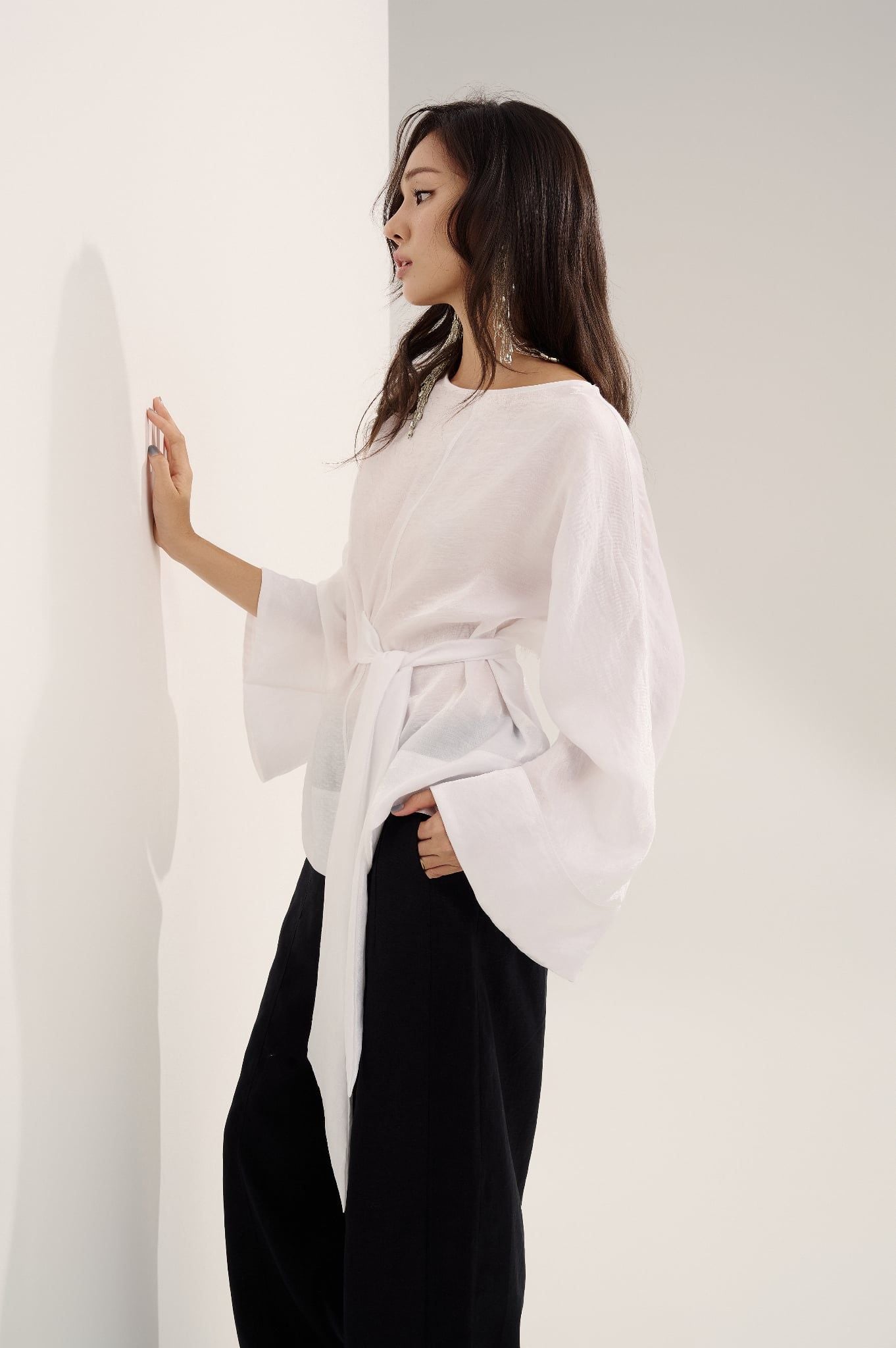 Lustrous Top | Áo Lụa Oversize