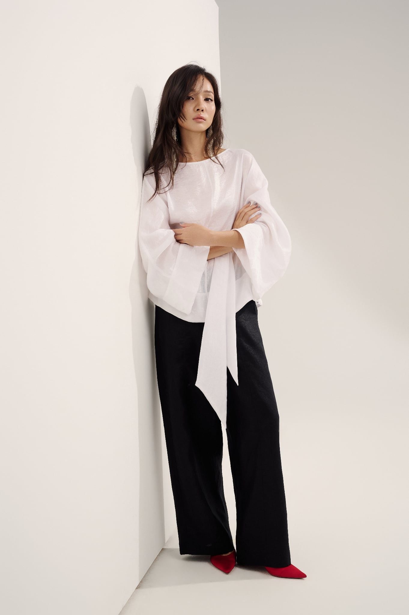 Lustrous Top | Áo Lụa Oversize