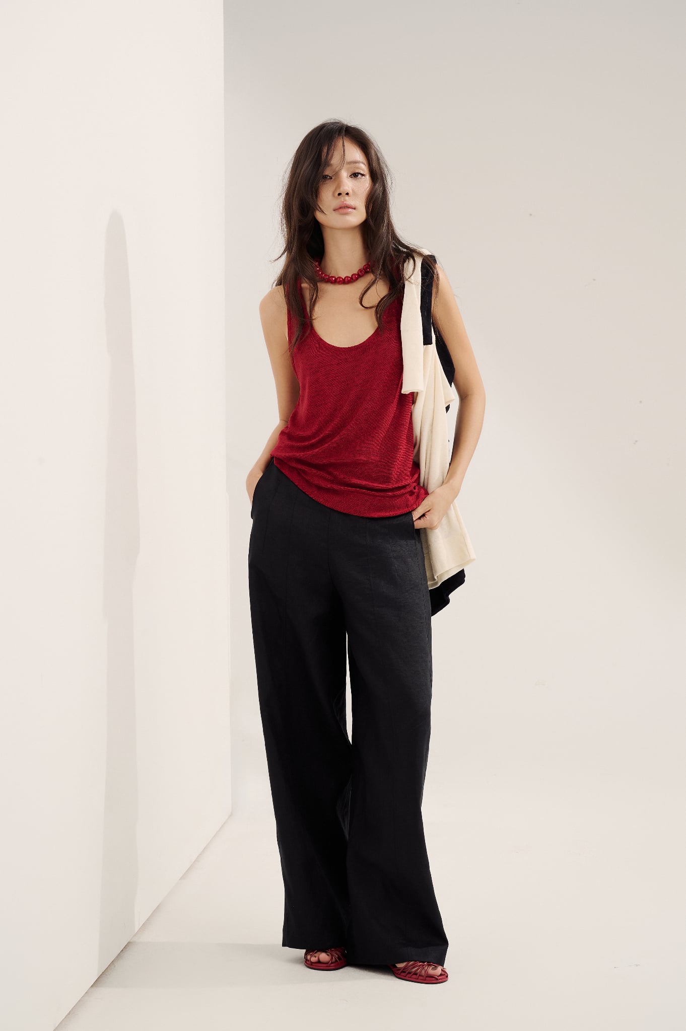 Offset Top | Áo Lai Bất Đối Xứng