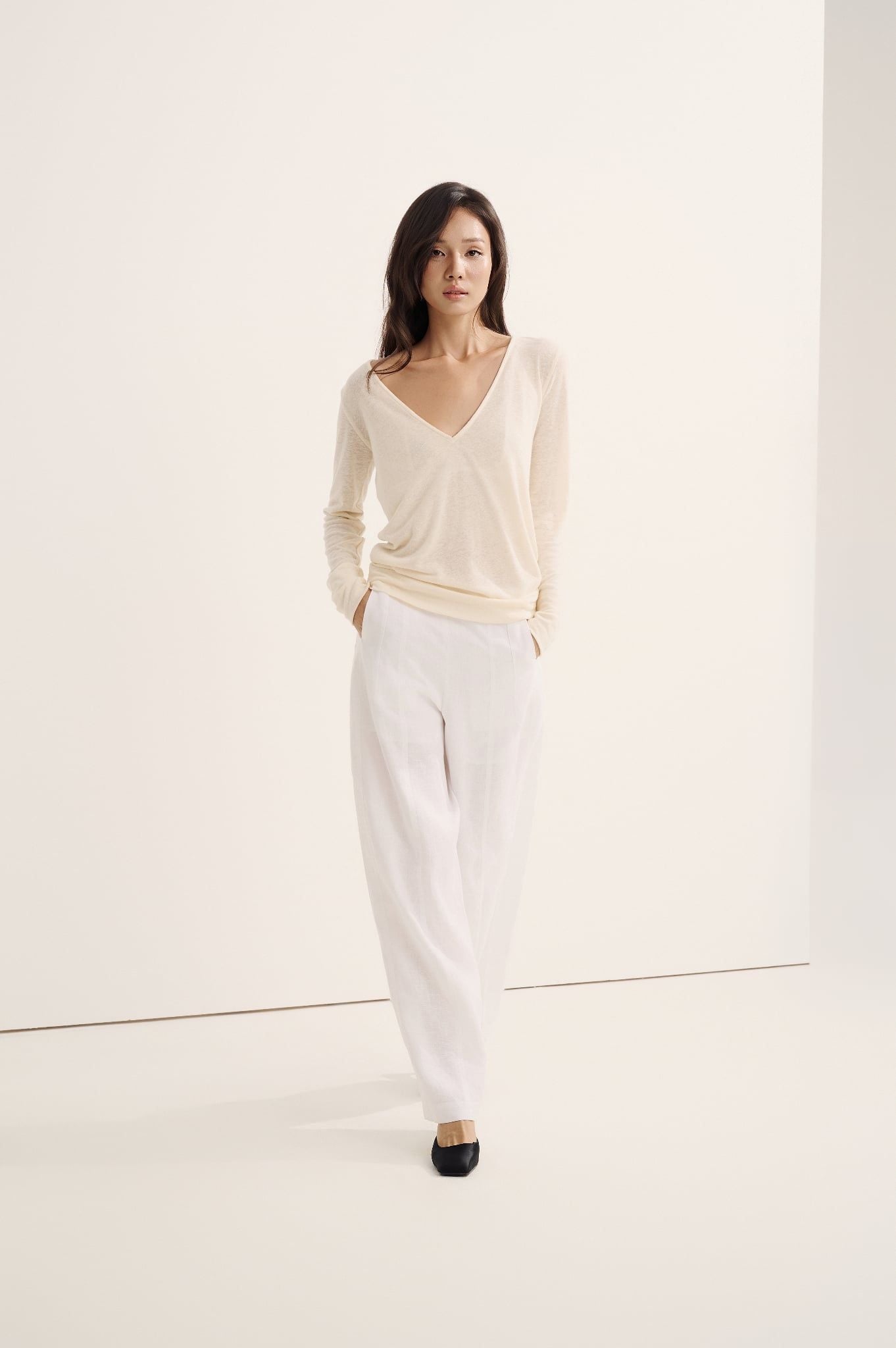 Bliss Top | Áo Cổ Tim Dáng Rộng