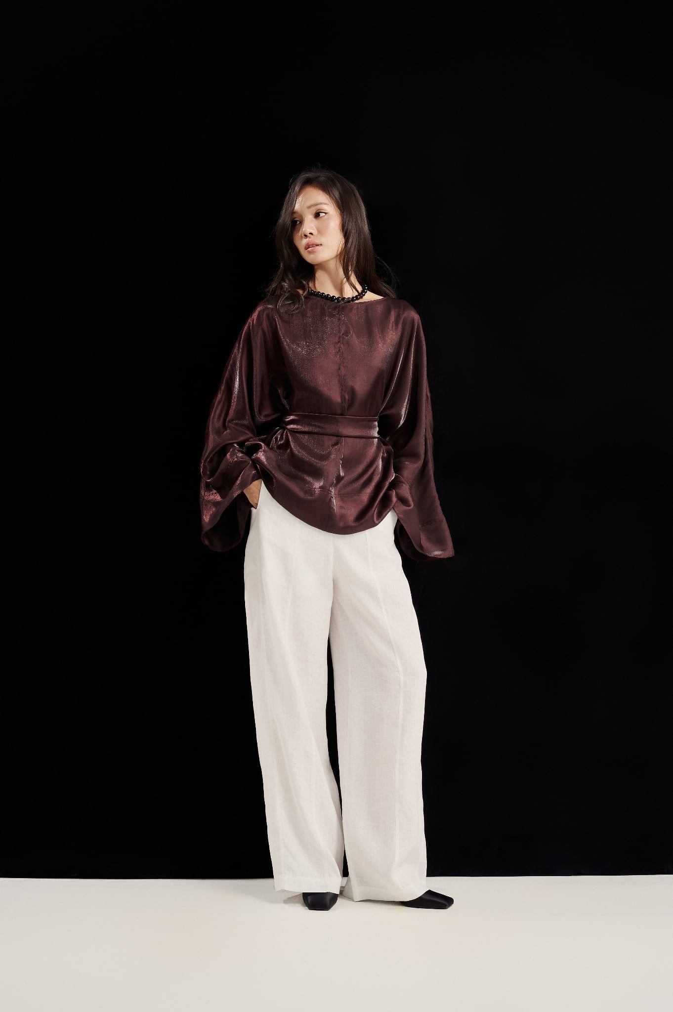 Lustrous Top | Áo Lụa Oversize