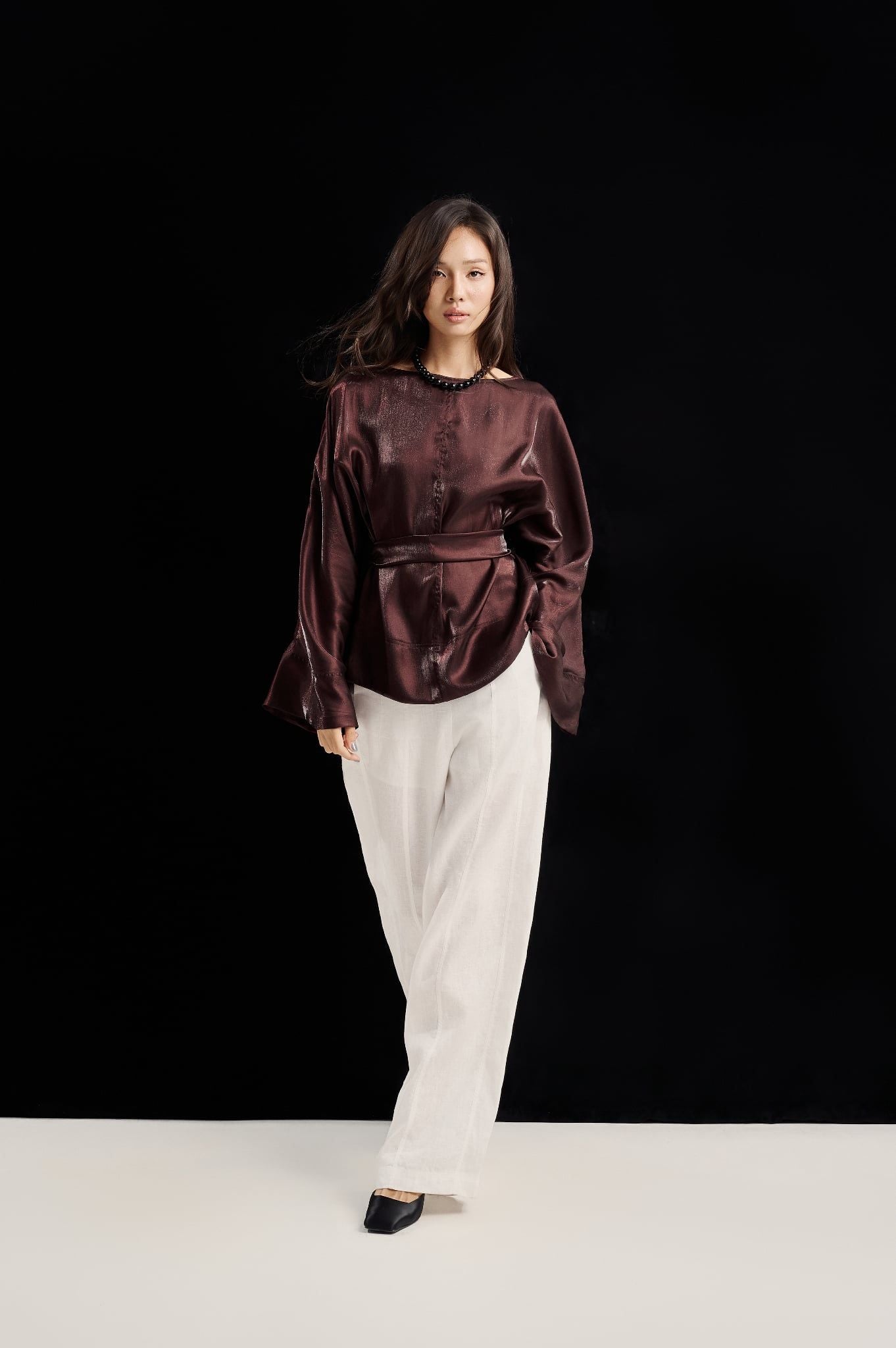 Lustrous Top | Áo Lụa Oversize