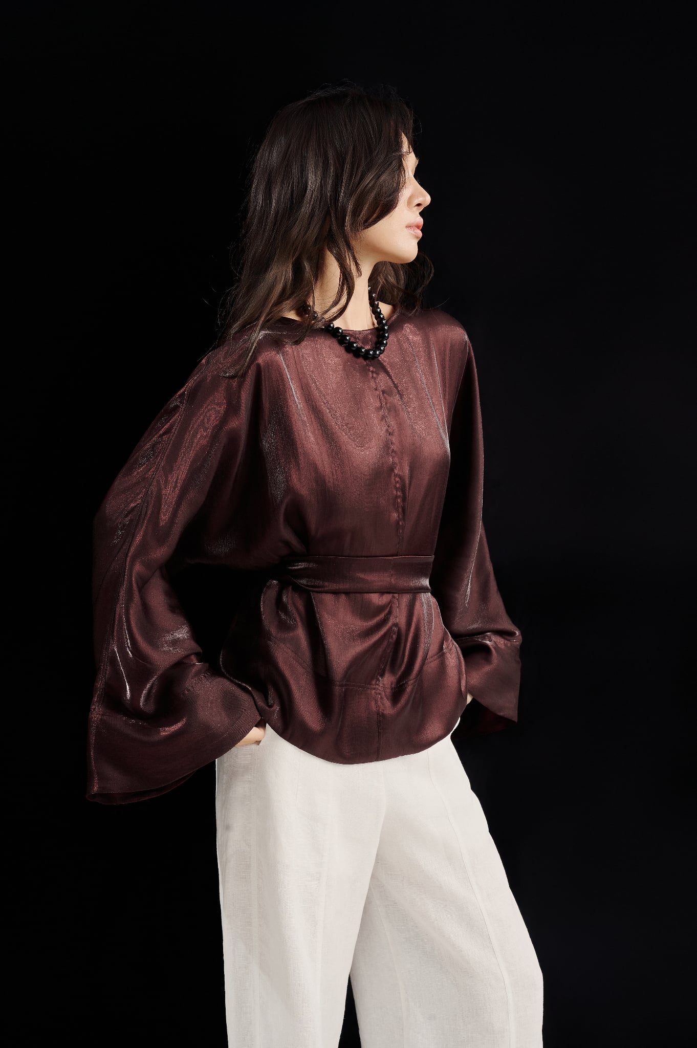 Lustrous Top | Áo Lụa Oversize