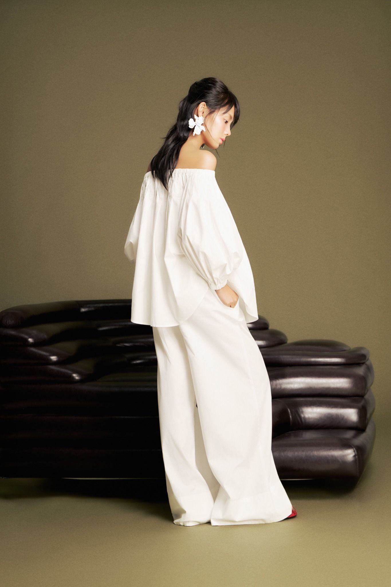 Puff Top in White | Áo Hở Vai Tay Phồng