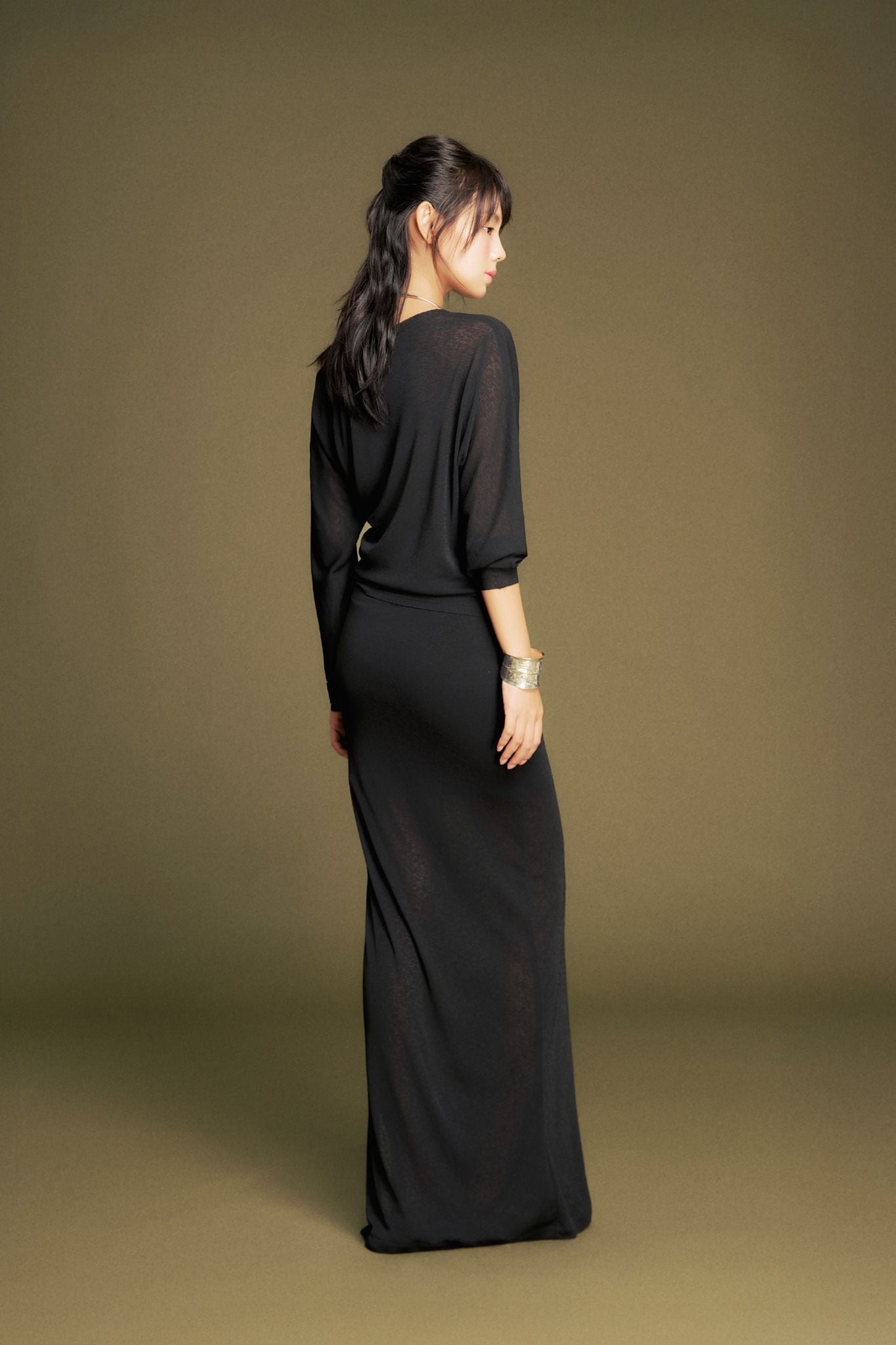 One Shoulder Black Top | Áo Lệch Vai Tay Dài
