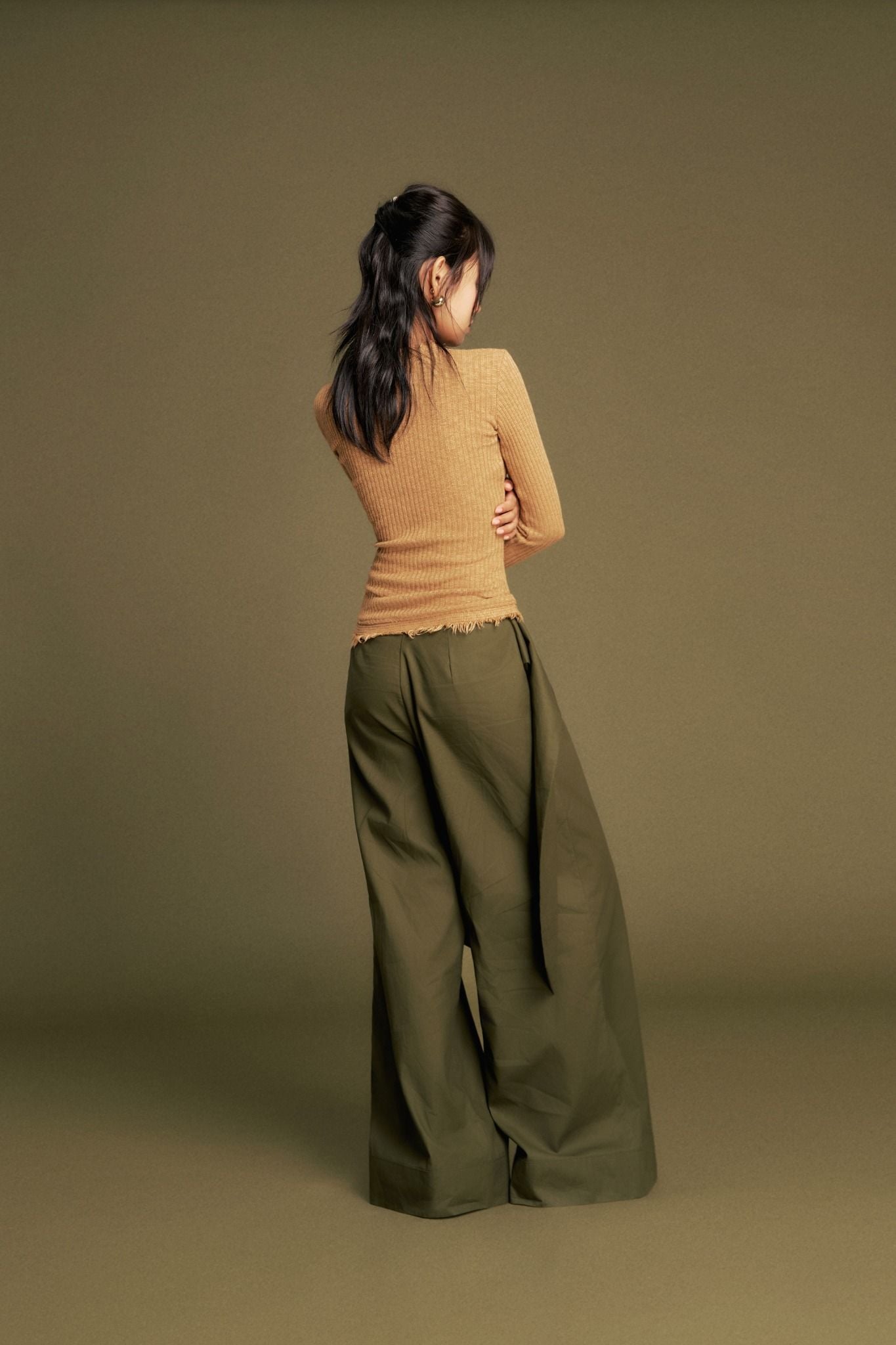 Fringe Line Top in Camel Brown | Áo Chi Tiết Tua Rua