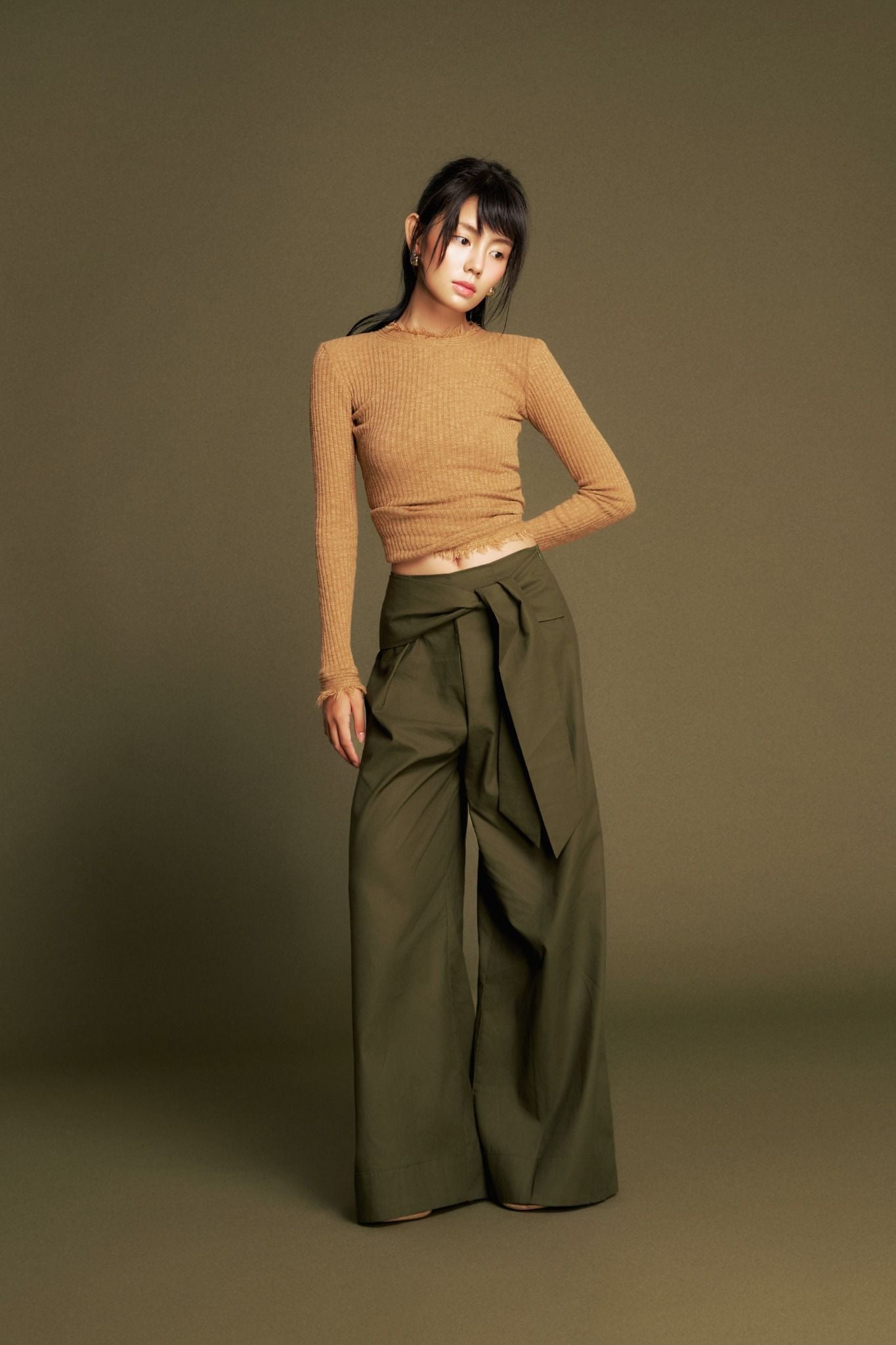 Fringe Line Top in Camel Brown | Áo Chi Tiết Tua Rua