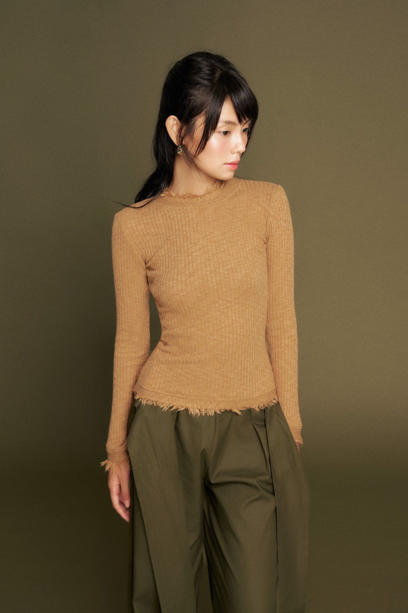 Fringe Line Top in Camel Brown | Áo Chi Tiết Tua Rua