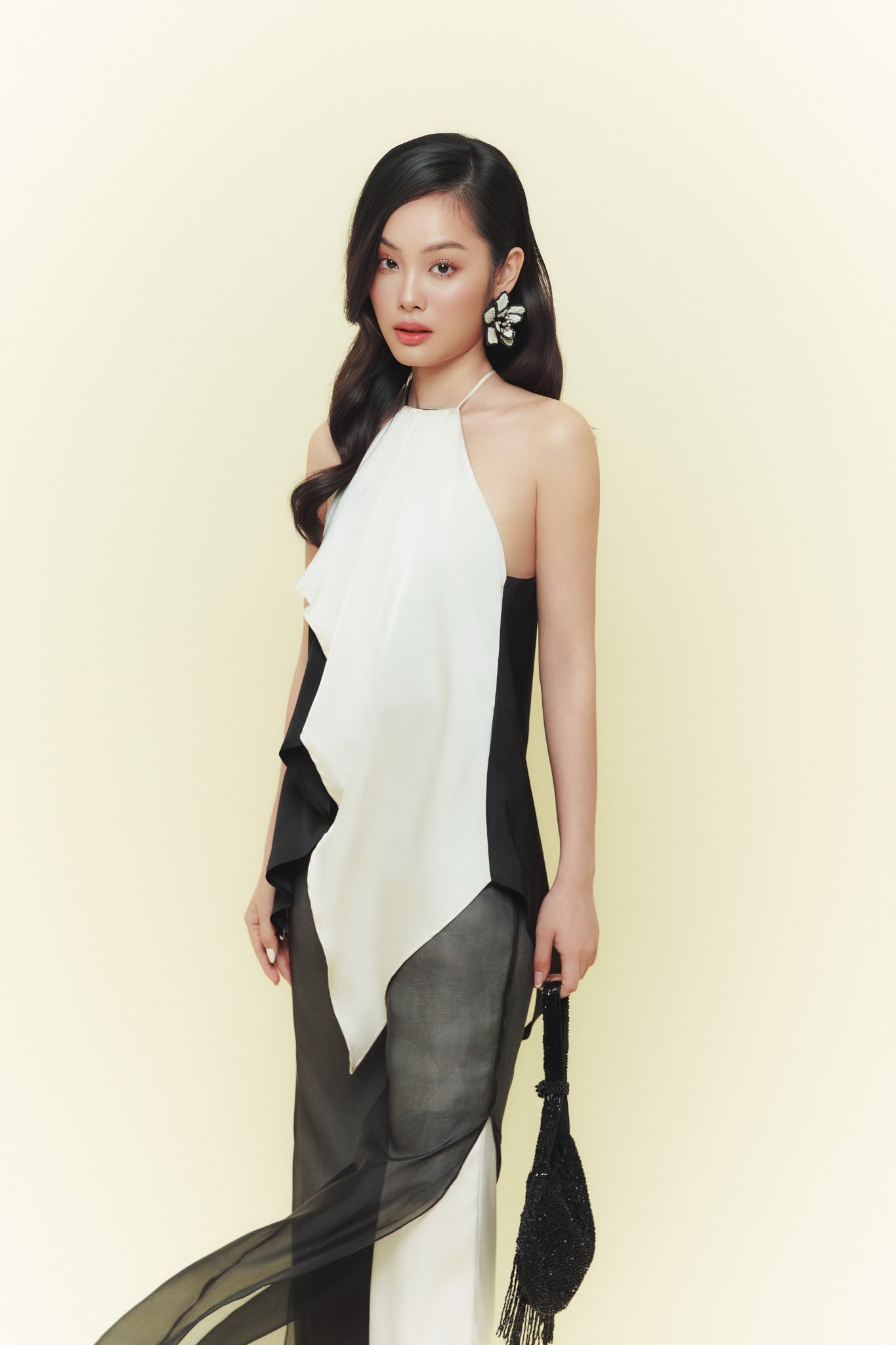 Sac Tinh Halter Top | Áo Yếm Sắc Tĩnh