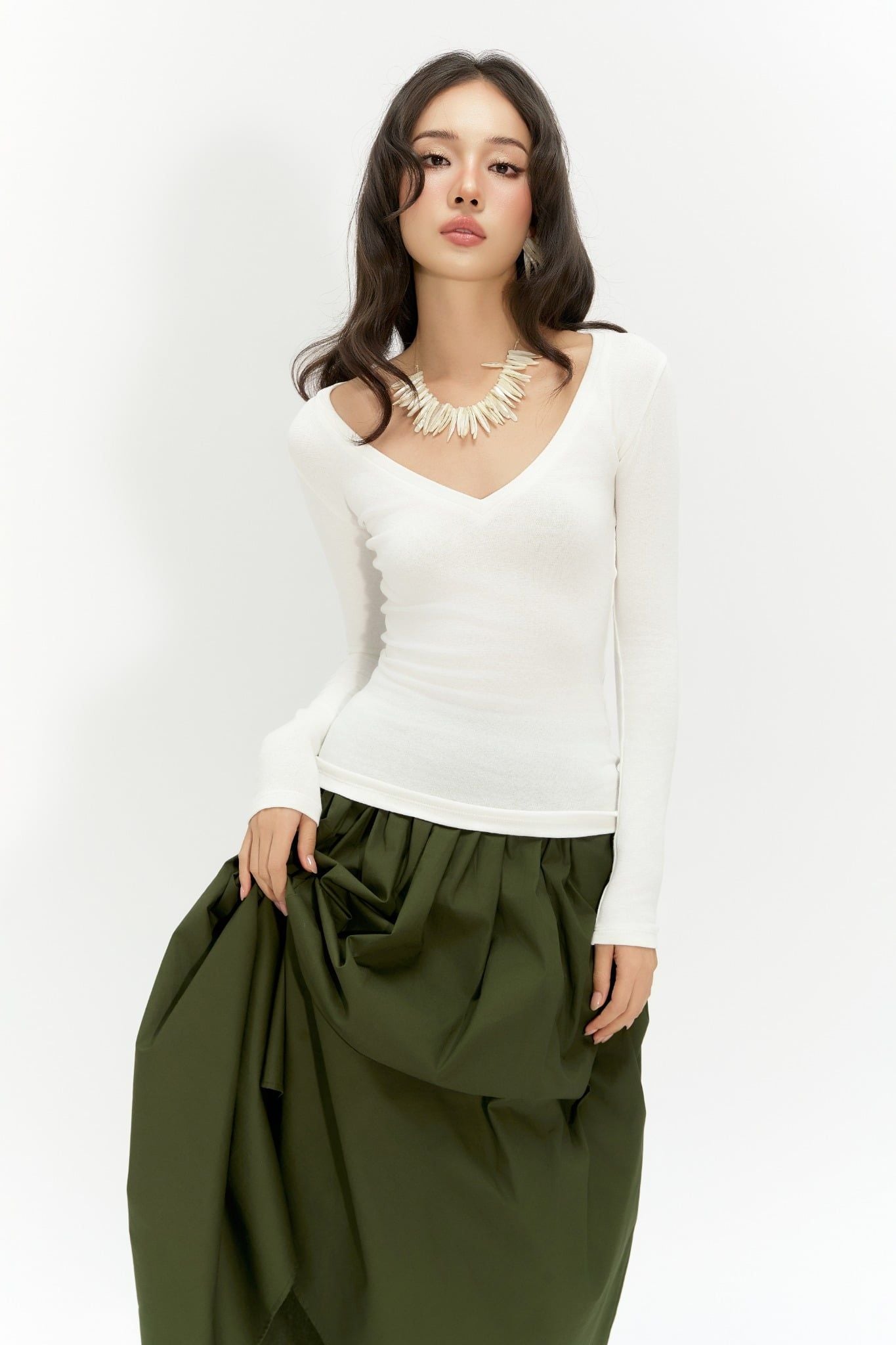 Vneck Top | Áo Dệt Kim Cổ Tim