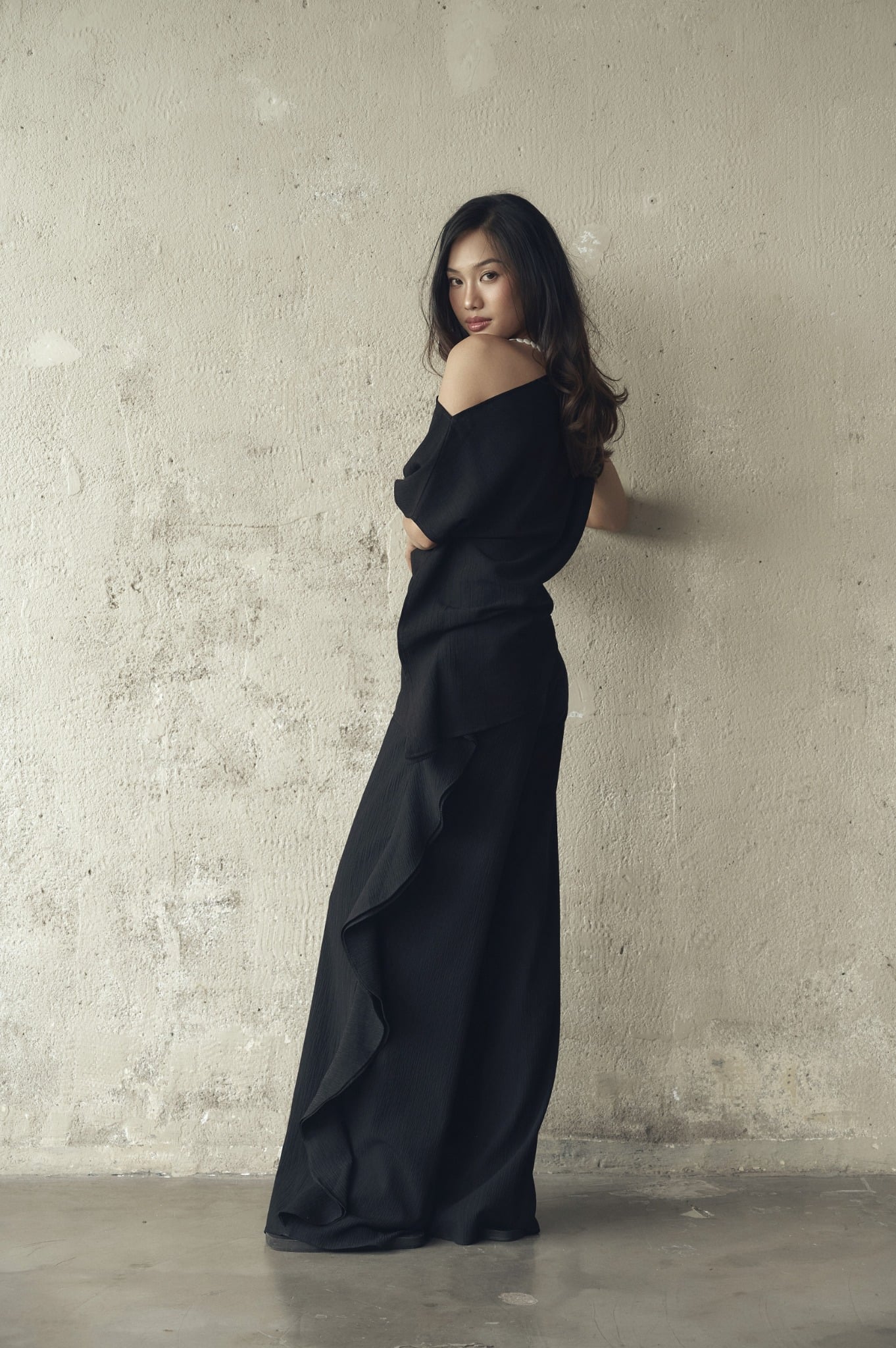 Drift Pants in Black | Quần Phối Bèo Ống Rộng