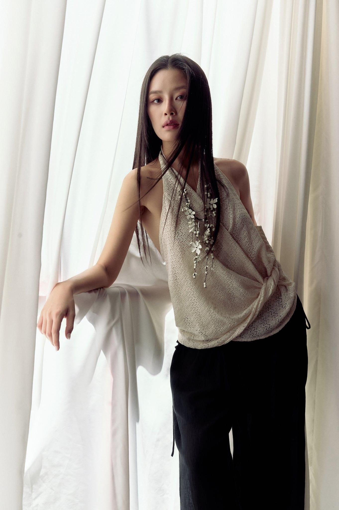 Mosaic Top | Áo Yếm Hở Lưng