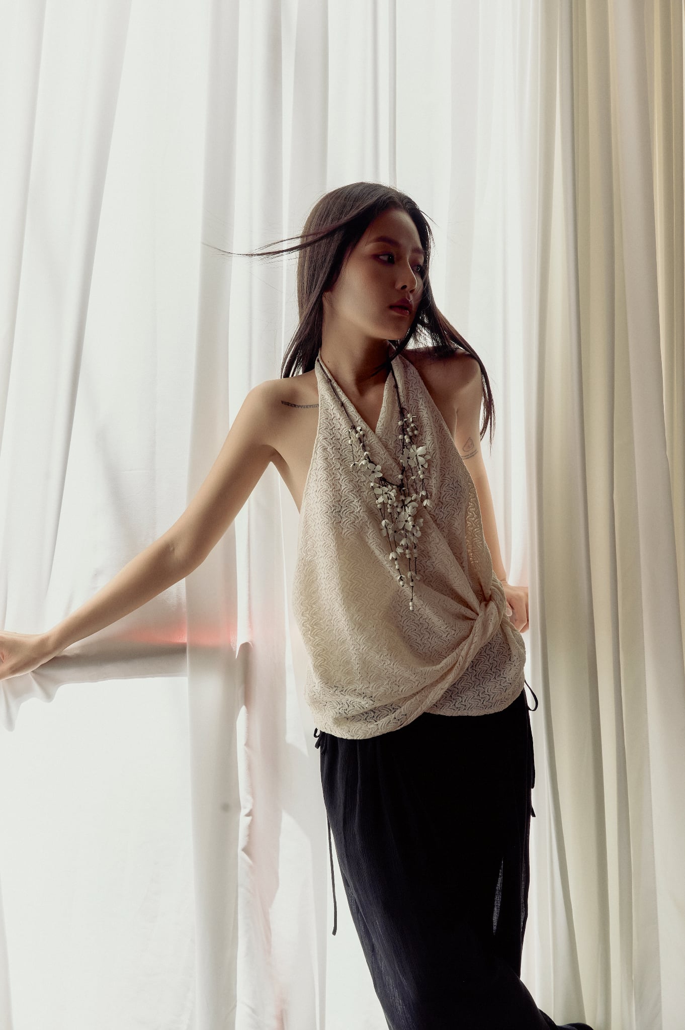 Mosaic Top | Áo Yếm Hở Lưng