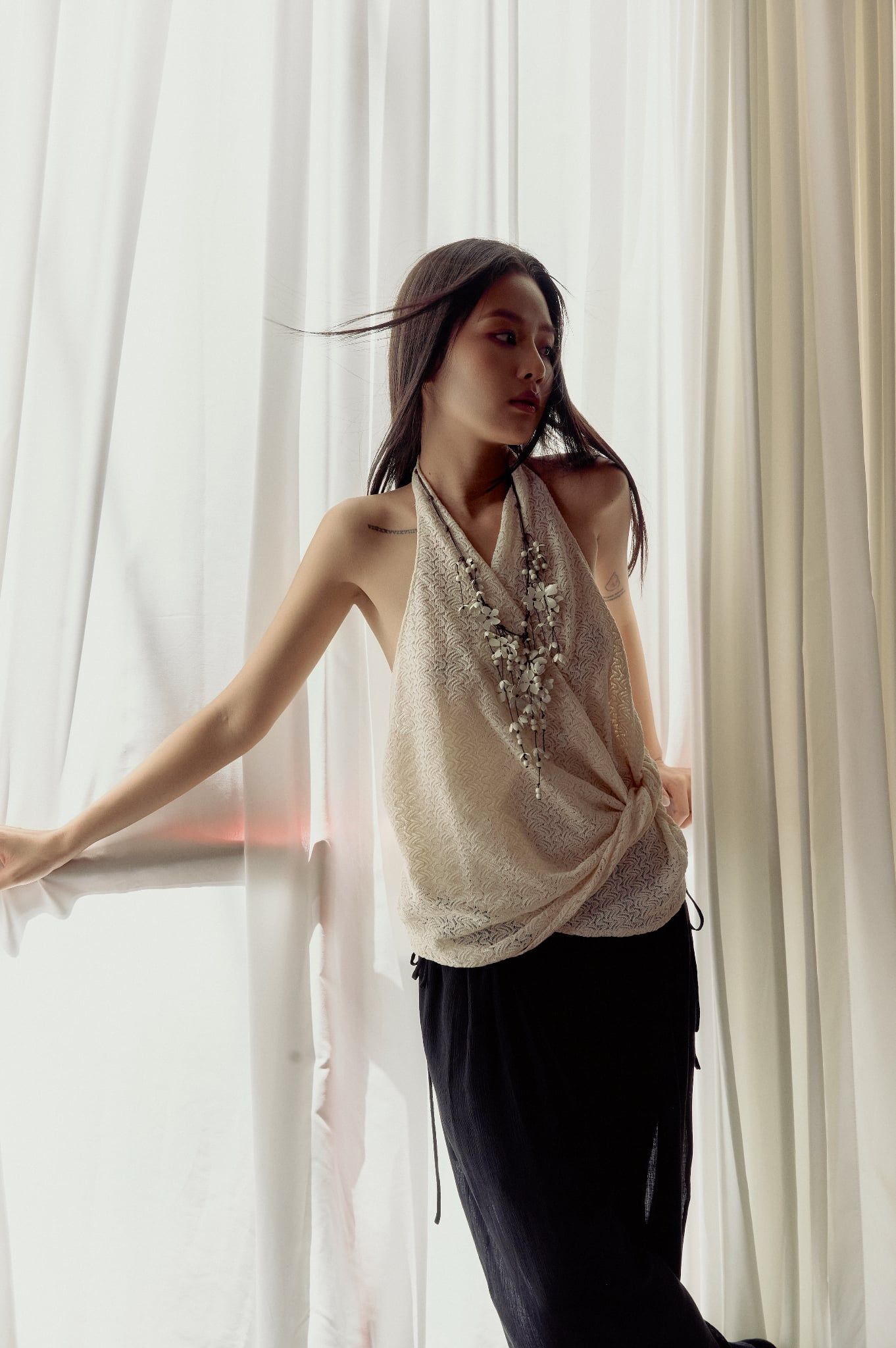 Mosaic Top | Áo Yếm Hở Lưng