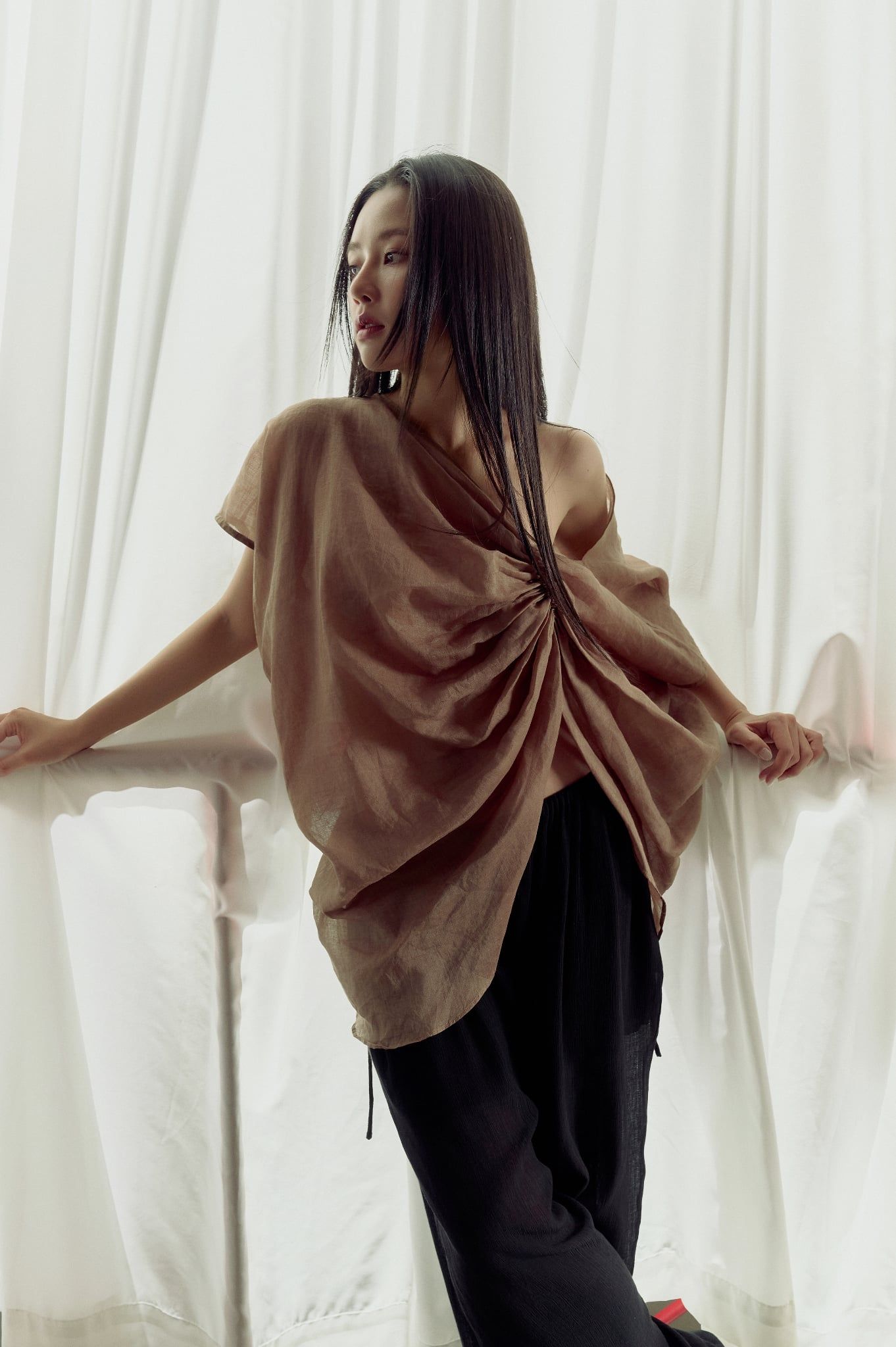 Petal Top | Áo Linen Bồng Bềnh
