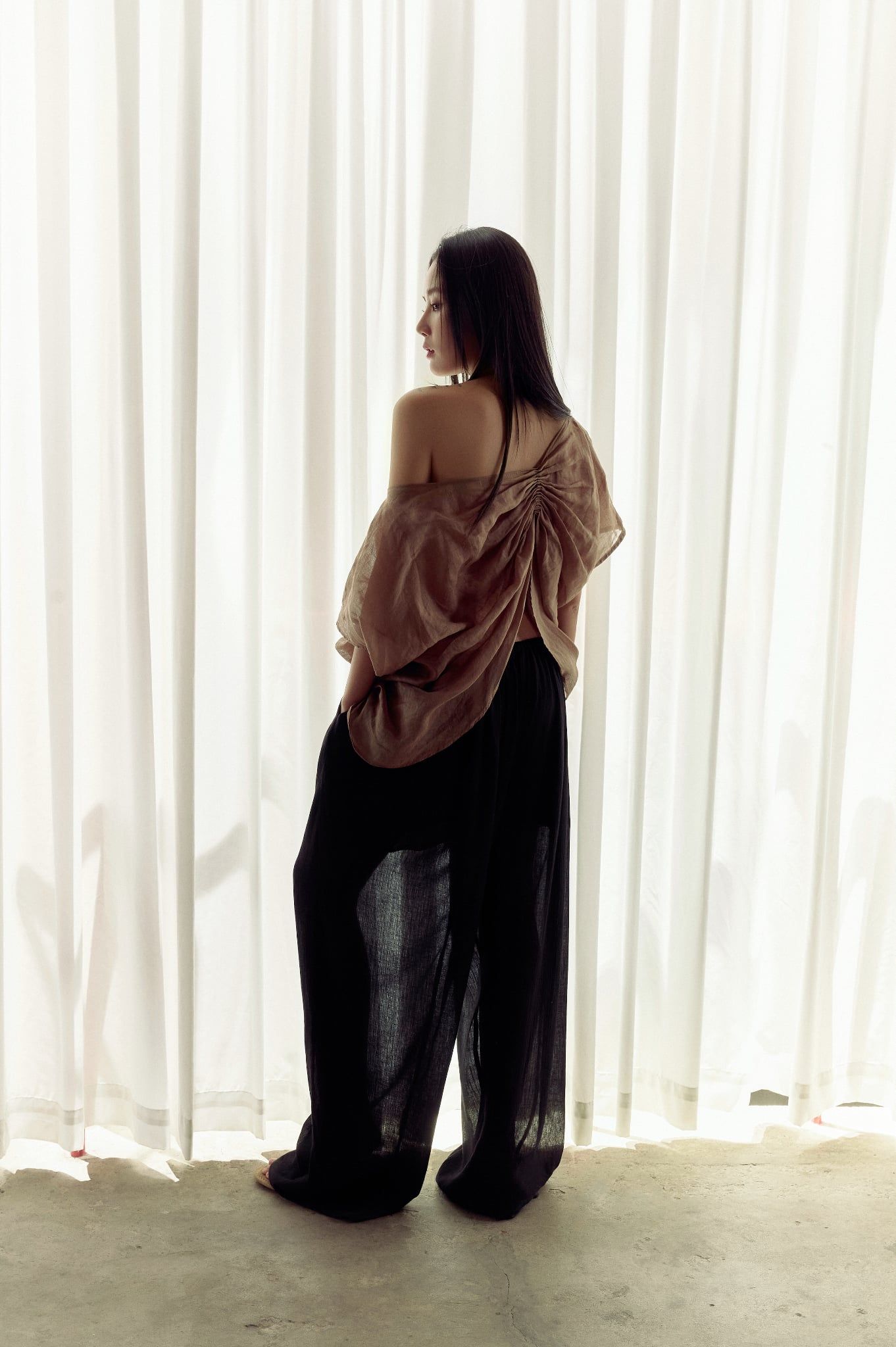 Petal Top | Áo Linen Bồng Bềnh