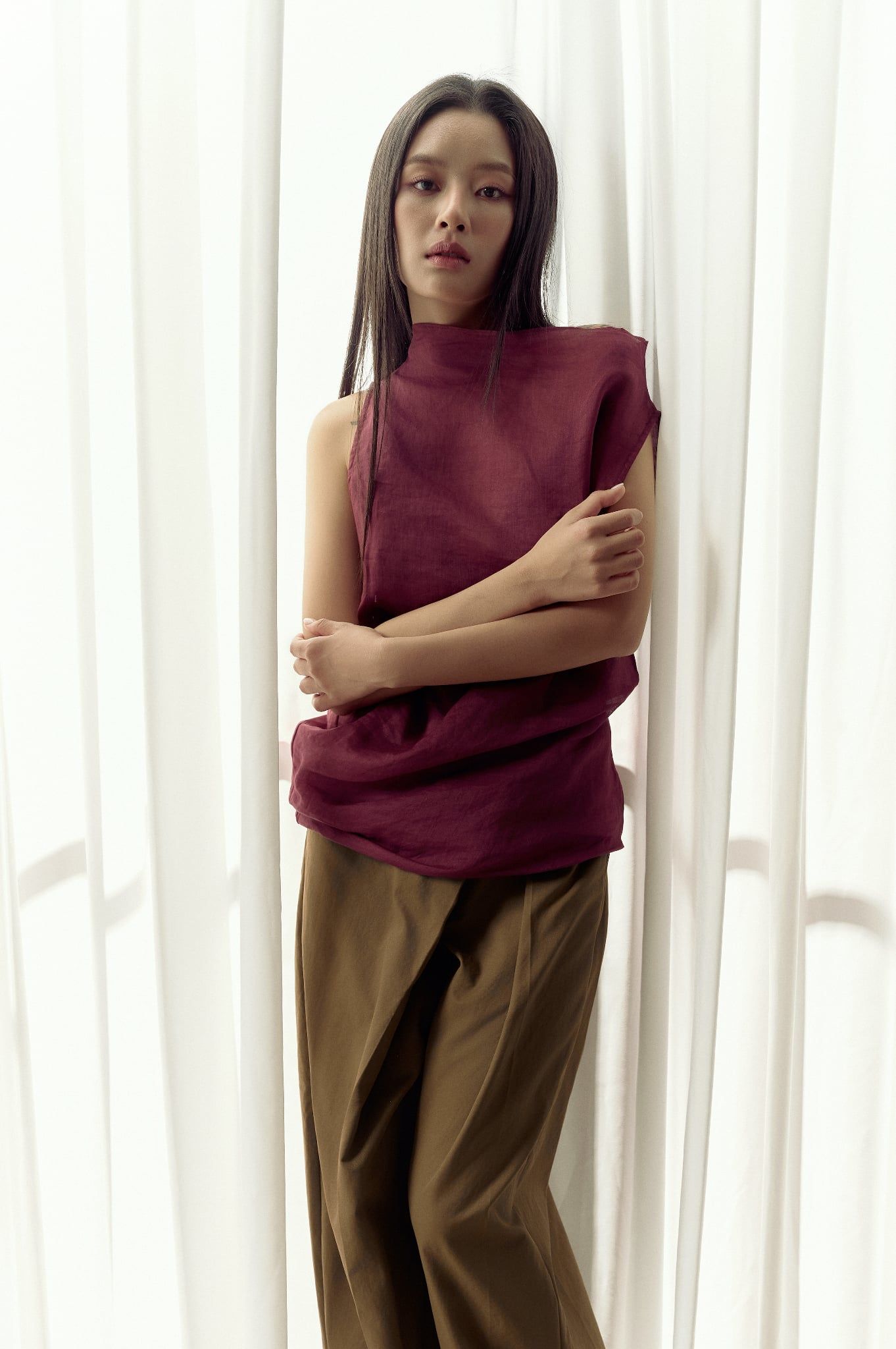 Arc Top | Áo Linen Dáng Cong