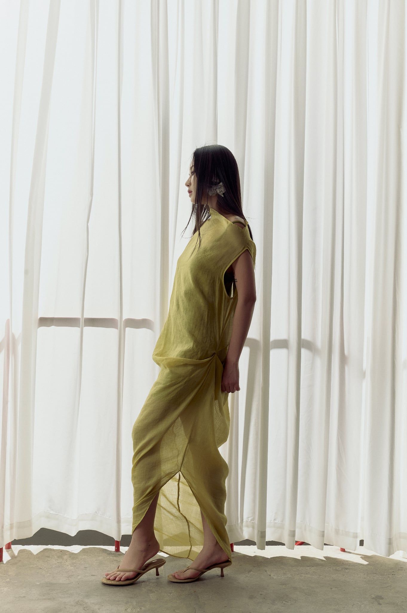 Solace Dress | Đầm Linen Dáng Cong