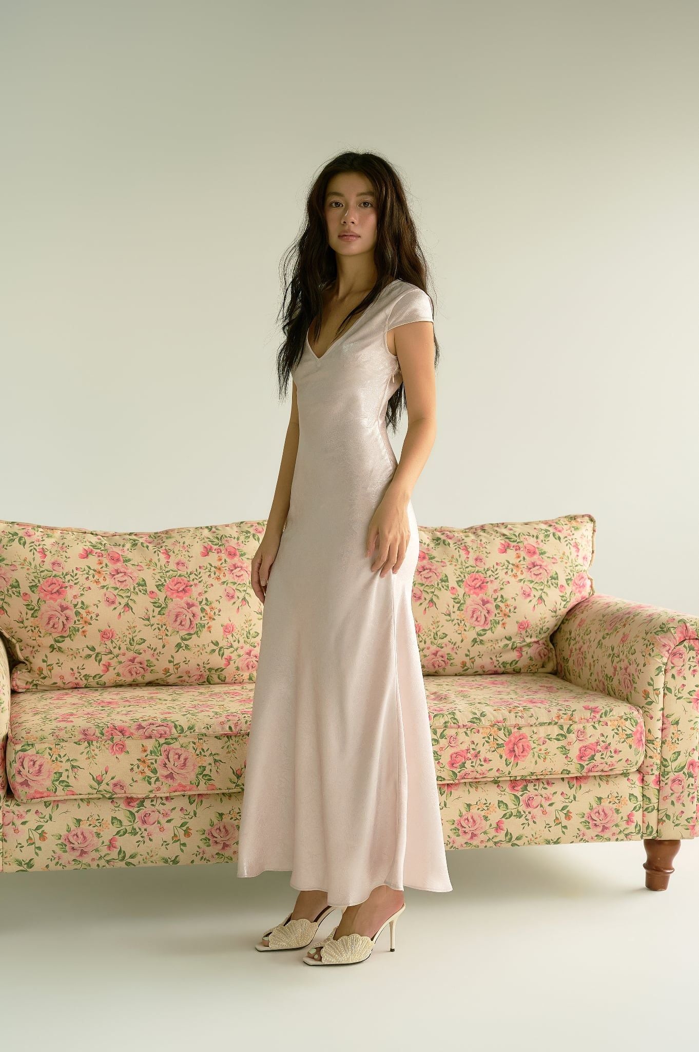 Charming Pearl Dress | Đầm Cổ Tim Ánh Kim
