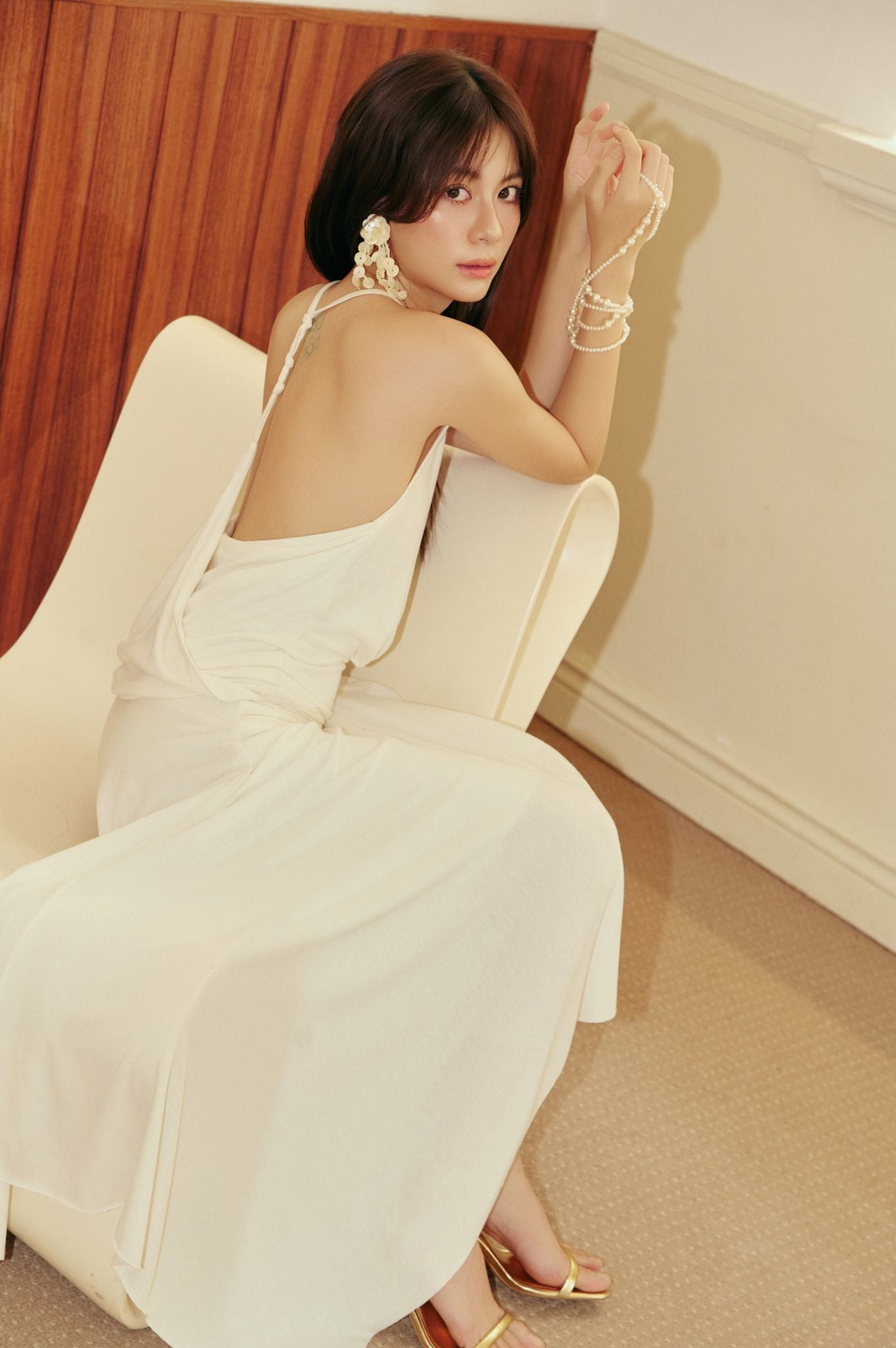 Halo Top | Áo Yếm Cổ Đổ