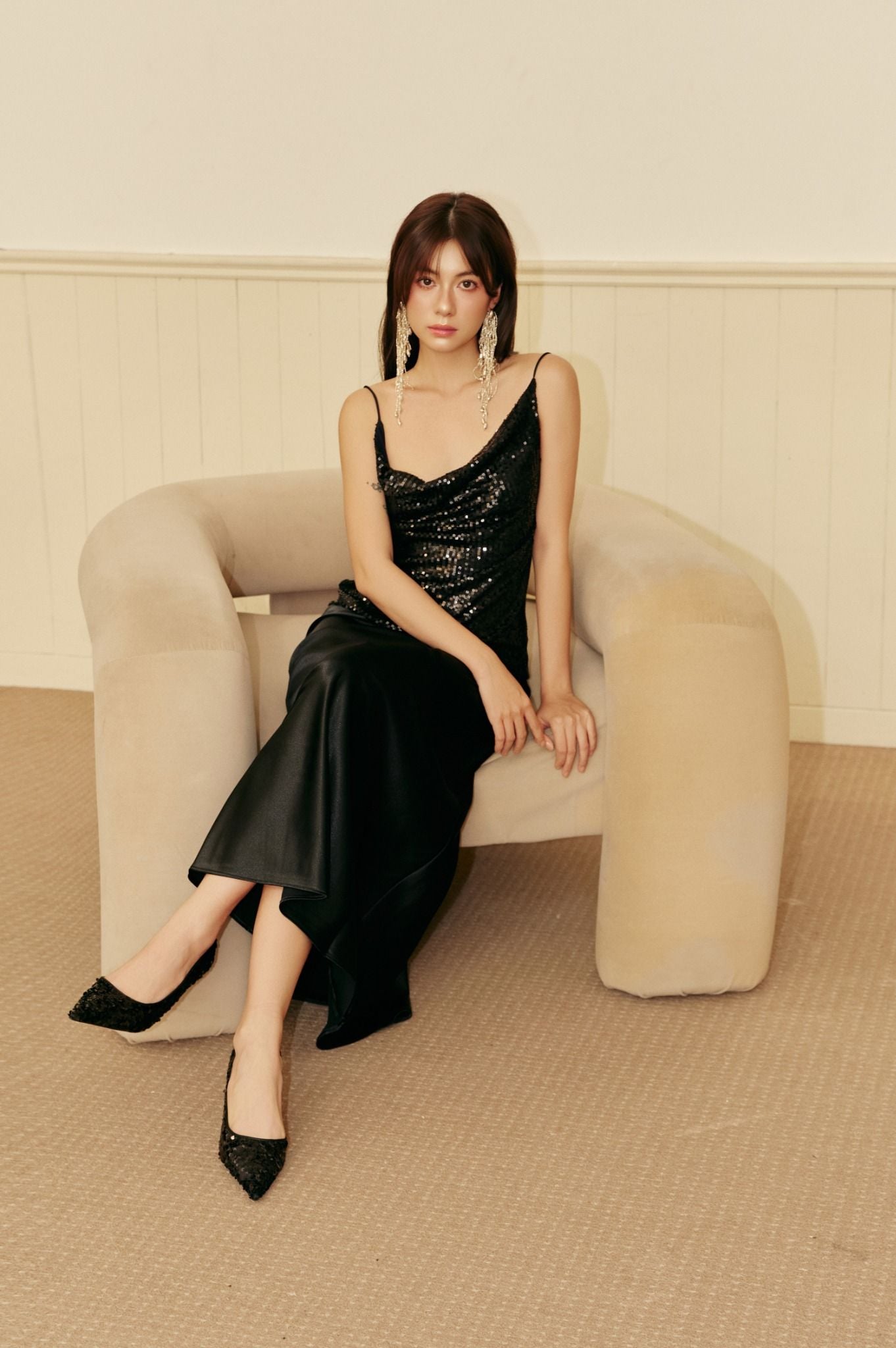 Glitter Top | Áo Kim Sa Cổ Đổ