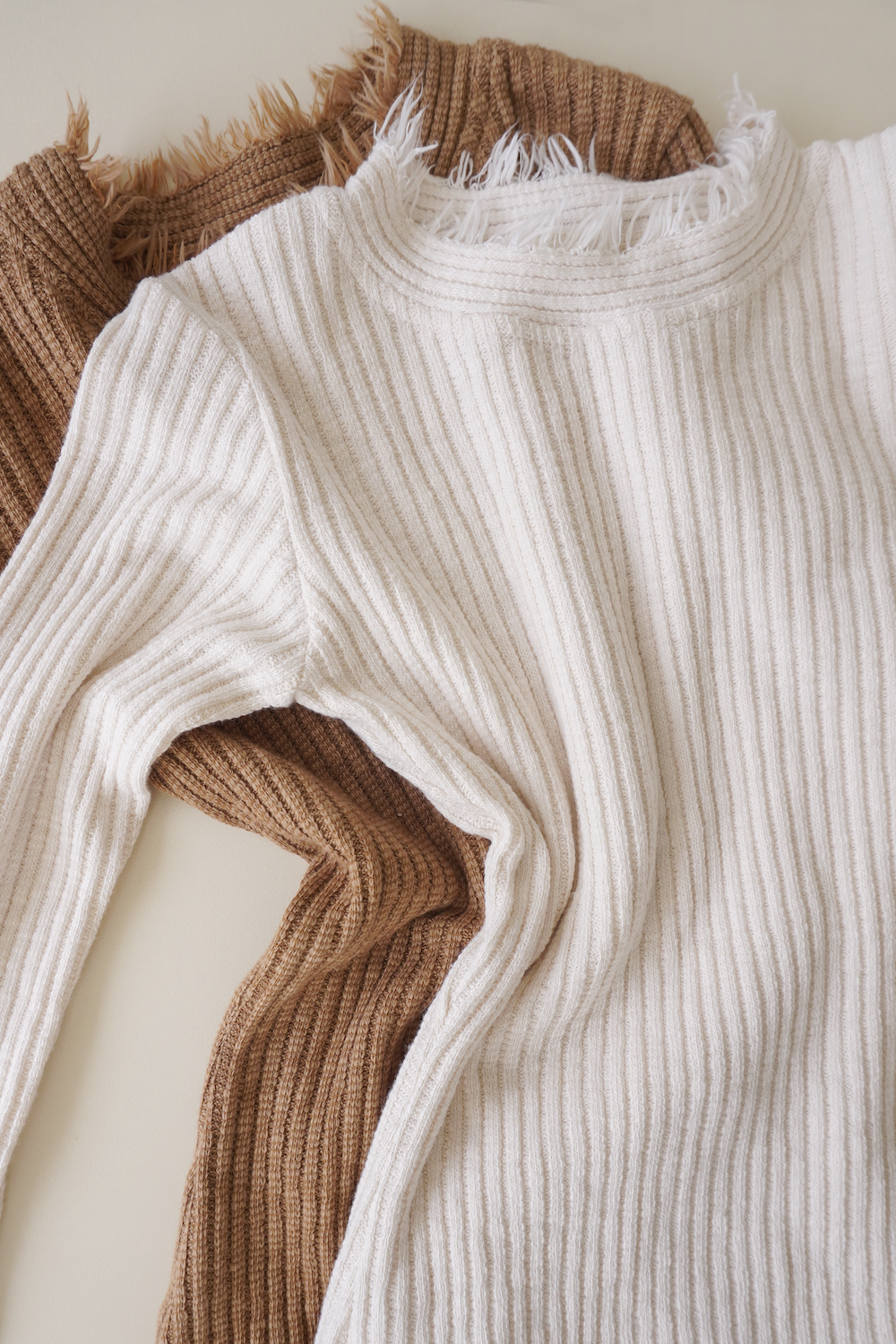 Fringe Line Top in Ivory | Áo Chi Tiết Tua Rua