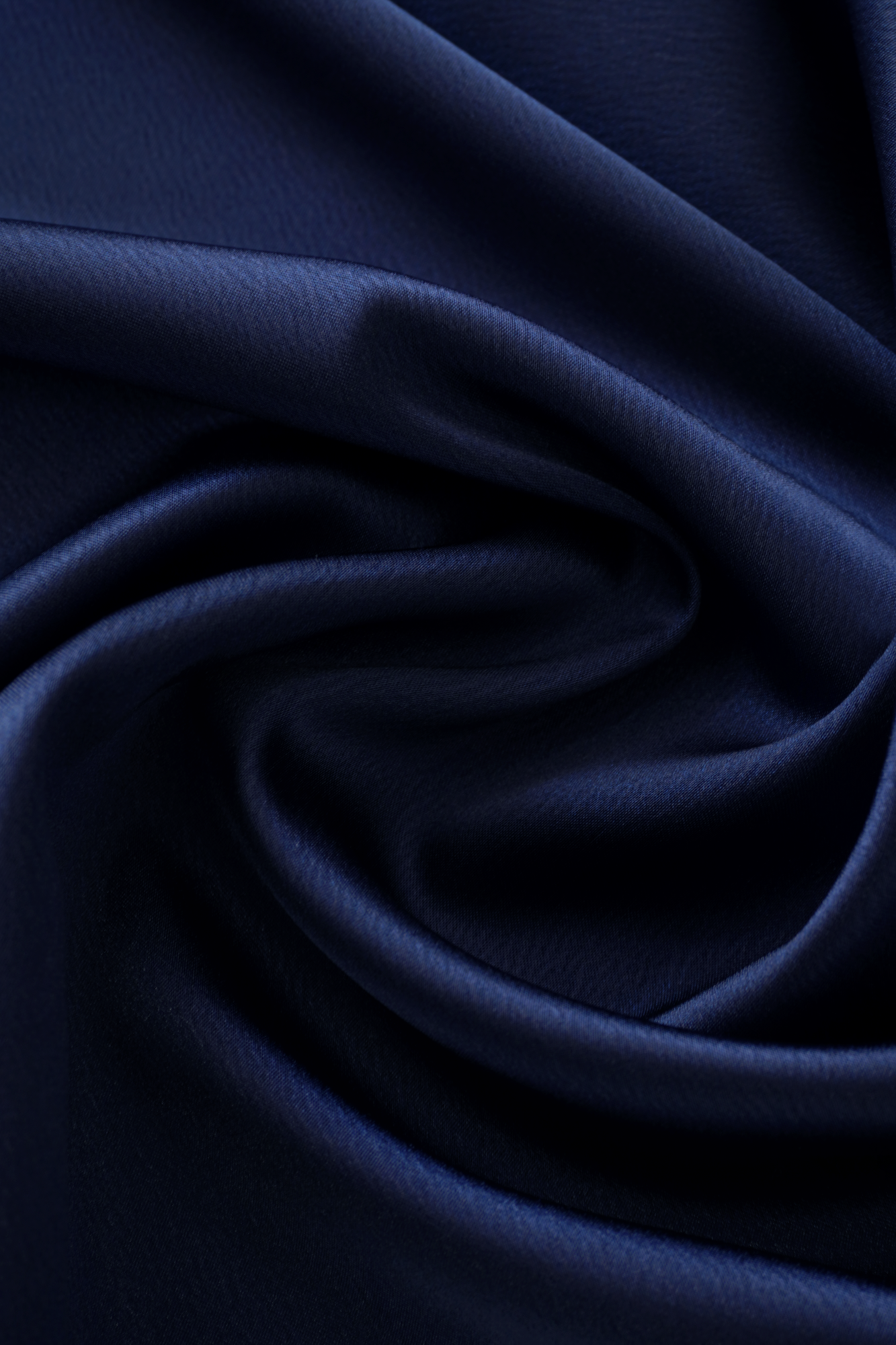 Glossy Skirt | Chân Váy Lụa Đuôi Cá