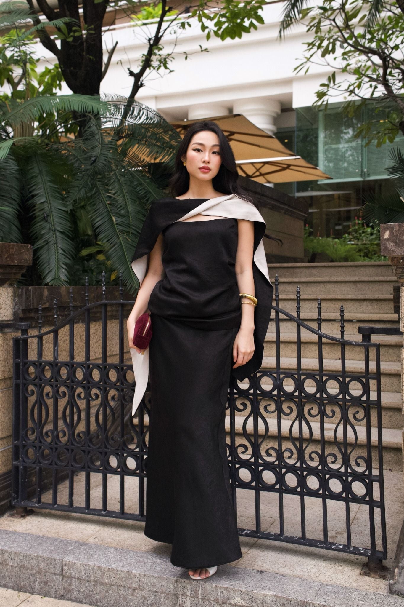 Aurora Top | Áo Xếp Nếp Kèm Khăn Choàng