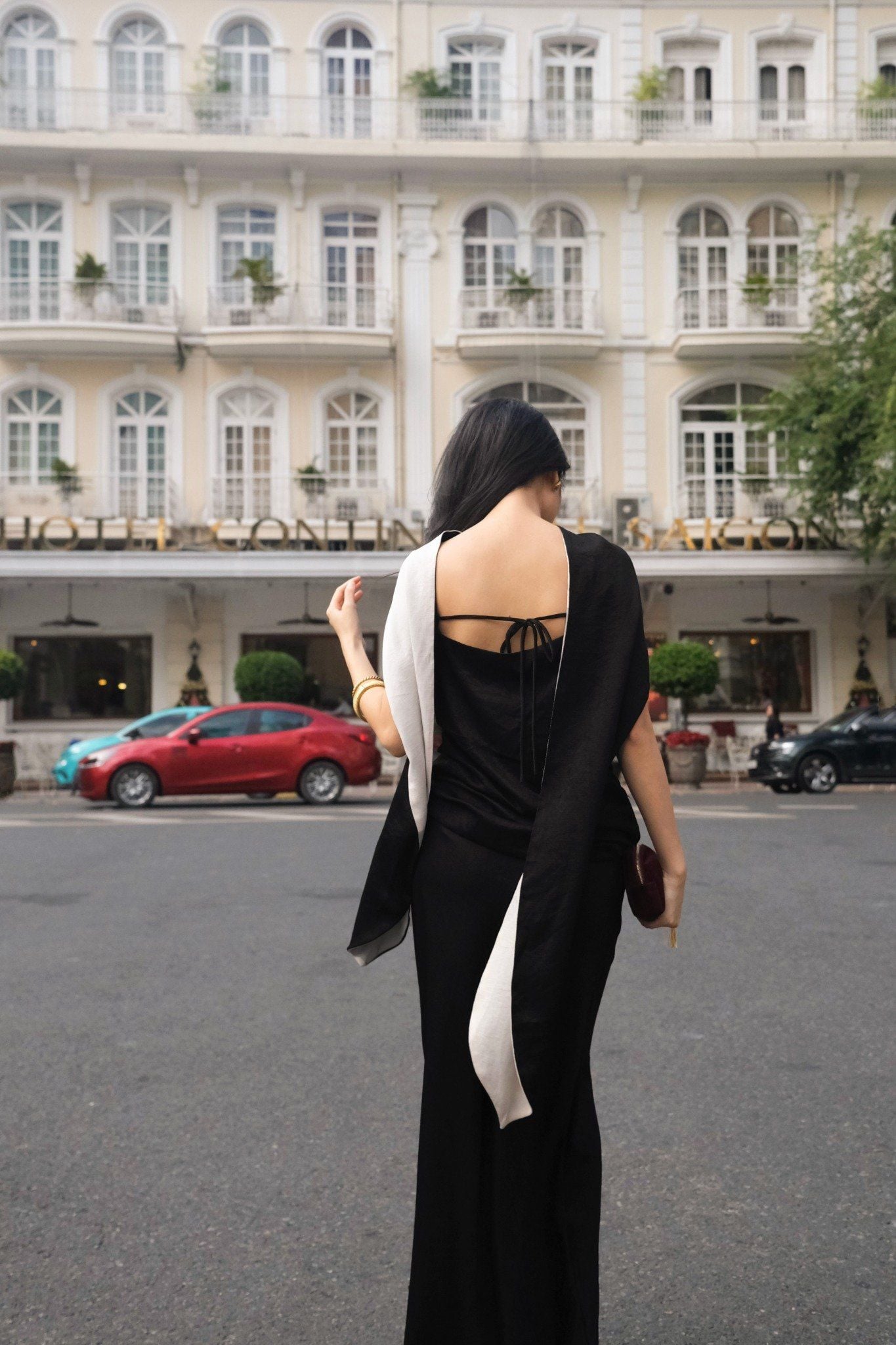 Aurora Top | Áo Xếp Nếp Kèm Khăn Choàng