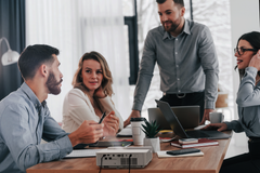 Máy chiếu OPTOMA Wave 320UK