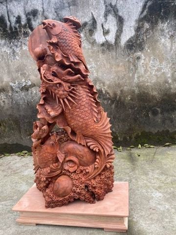 Tượng Linh Vật - Cá Chép Vượt Vũ Môn Hoá Rồng Kích Thước C89-S28-N48 Gỗ Hương Ta