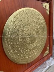 Tranh Trống Đồng Mặt Trống Khung Gỗ Hương Dát Vàng Kích Thước 90*90 Cm Khung Vuông