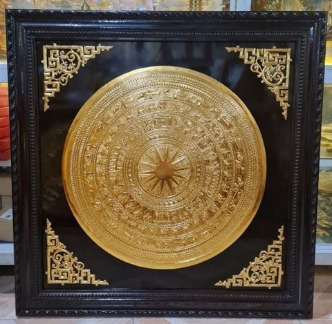 Tranh Trống Đồng Mặt Trống Thúc Tay Kích Thước 100*100 Cm Khung Vuông