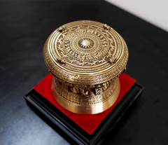 Trống Đồng Đông Sơn Đường Kính 12Cm Cao 9Cm Chất Liệu Đồng Vàng