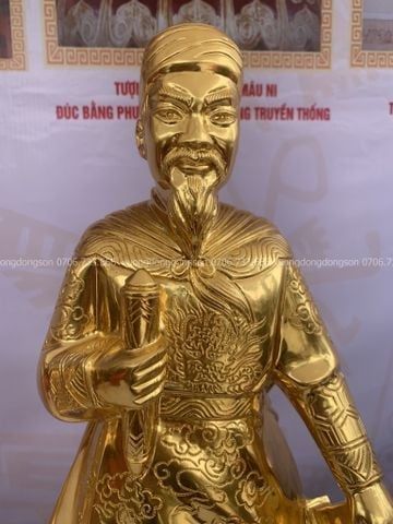 Tượng Trần Hưng Đạo Bằng Đồng Đỏ Dát Vàng Cao 70cm