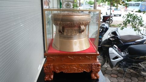 Trống Đồng Đông Sơn Đồng Đỏ Đường Kính 36cm - Hoa Văn Ngọc Lũ Họa Tiết Chìm