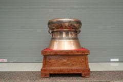 Trống Đồng Đông Sơn Đồng Đỏ Đường Kính 50cm - Hoa Văn Ngọc Lũ Họa Tiết Chìm