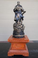 Tượng Trần Hưng Đạo Bằng Đồng Vàng Giả Cổ Cao 50cm (hàng kỹ)
