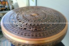 Trống Đồng Đông Sơn Đồng Đỏ Đường Kính 68cm + Đế Hộp Kính - Hoa Văn Ngọc Lũ Họa Tiết Nổi