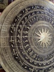 Mặt Trống Đồng Thúc Tay DK 140 Cm Màu Giả Cổ