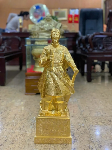 Tượng Trần Hưng Đạo Bằng Đồng Đỏ Dát Vàng 24k Cao 50cm