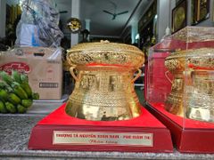 Trống Đồng vàng  Đường Kính 20Cm -Dát vàng 18k Chất Liệu Đồng Vàng
