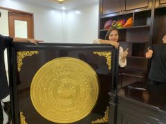 Tranh Trống Đồng Dát Vàng Kích Thước 155*135 Cm Khung Chữ Nhật