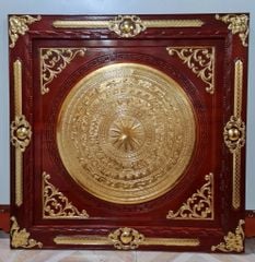 Tranh Trống Đồng Mặt Gò Khung Gỗ Sồi Dát vàng Kích Thước 90*90 Cm Khung Vuông