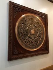 Tranh Trống Đồng Khung Hương Mặt Trống Đúc Kích Thước 108x108 Cm Khung Vuông