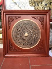 Tranh Trống Đồng Khung Hương Mặt Trống Đúc Kích Thước 108x108 Cm Khung Vuông